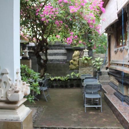 Green Palm Homestay Бали Екстериор снимка