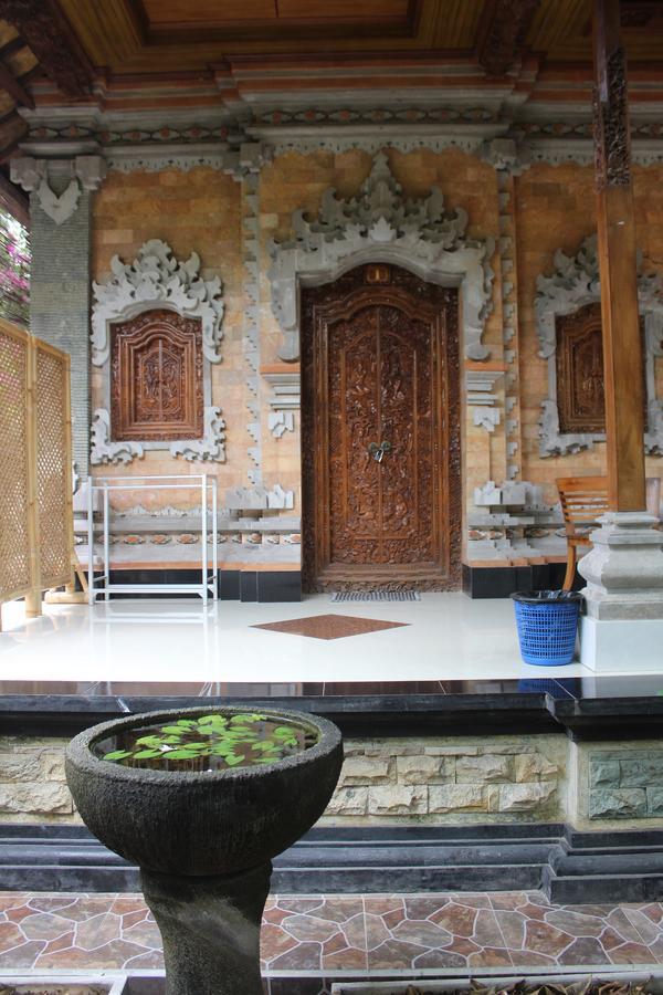 Green Palm Homestay Бали Екстериор снимка