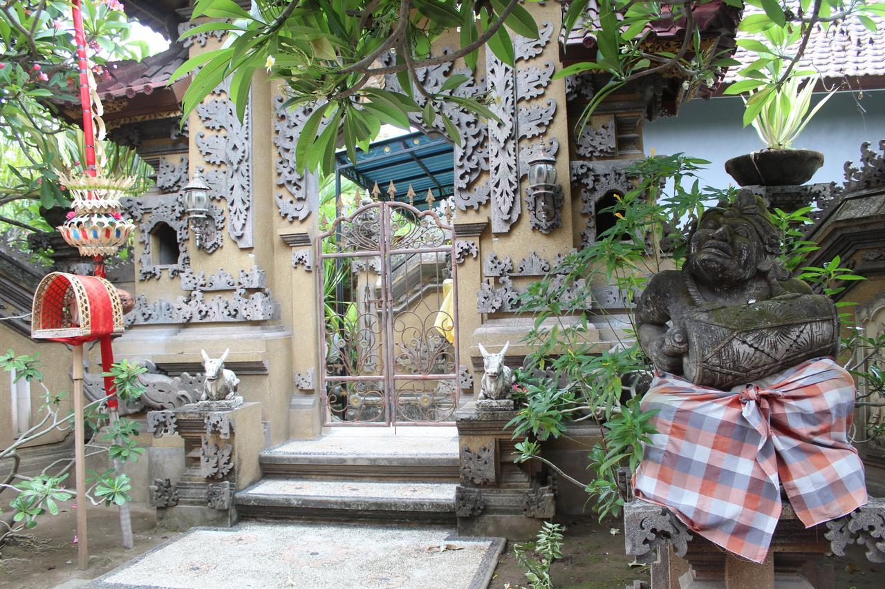 Green Palm Homestay Бали Екстериор снимка
