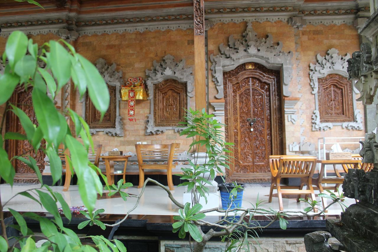 Green Palm Homestay Бали Екстериор снимка
